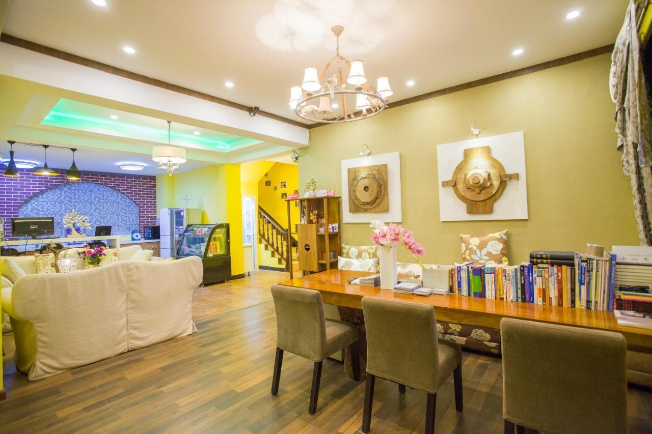 Oak Inn Lijiang  Bagian luar foto